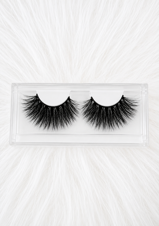 Juicy eyelashes